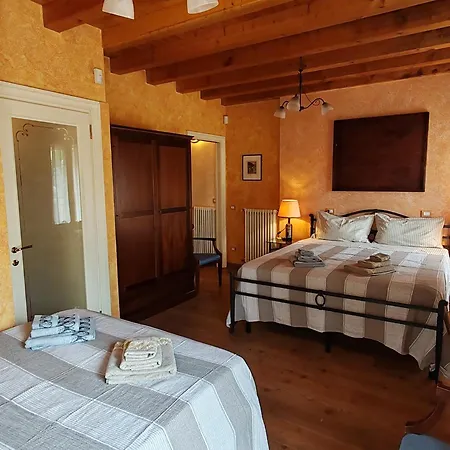 Casa Dei Cedri * Sommacampagna